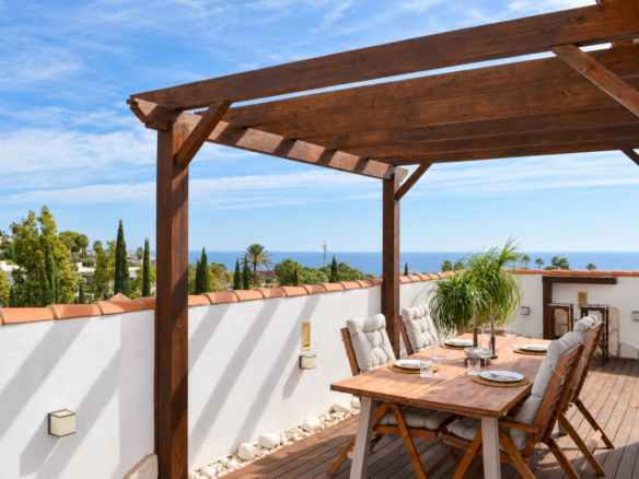 Apartment in El Higueron – YC799081