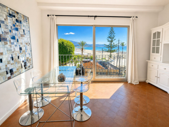 Apartment in Marbella – YC799649