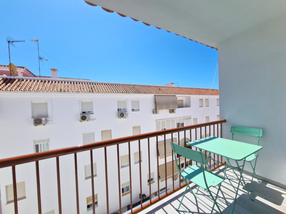 Apartment in Estepona – YC799757