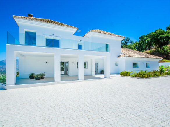 Villa in La Mairena – YC799809