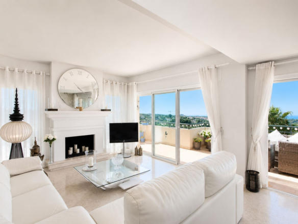 Penthouse in Elviria – YC799841