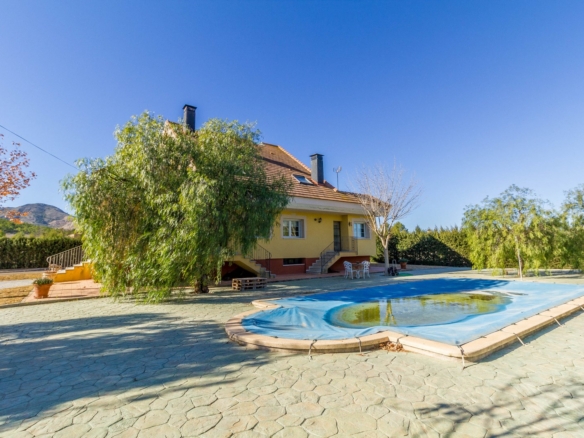 Villa in Yecla – YC801023