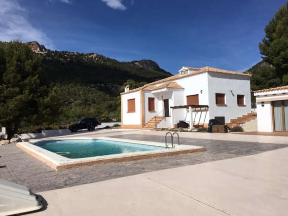 Villa in Castalla – YC801591