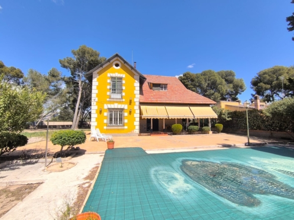 Villa in Yecla – YC802576
