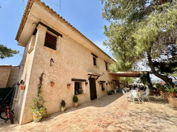 Villa in Yecla – YC802810