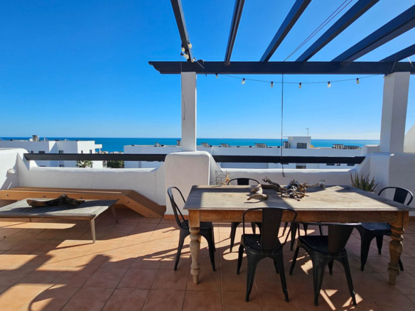 Penthouse in Casares Playa – YC804619