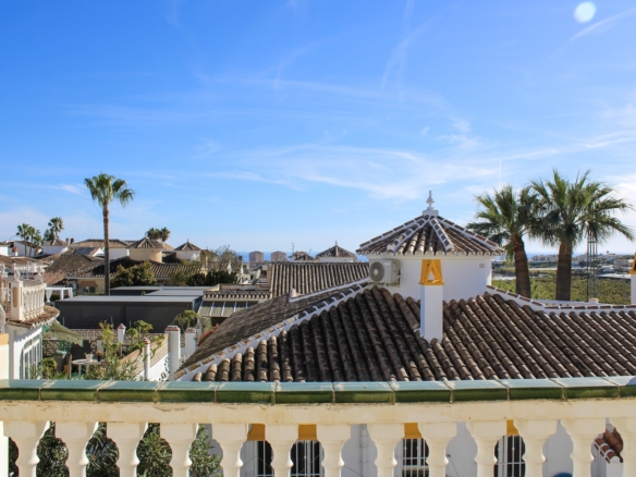 Town House in Torrox – YC805558