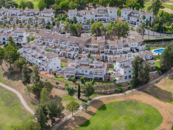 Town House in Alhaurín de la Torre – YC806080