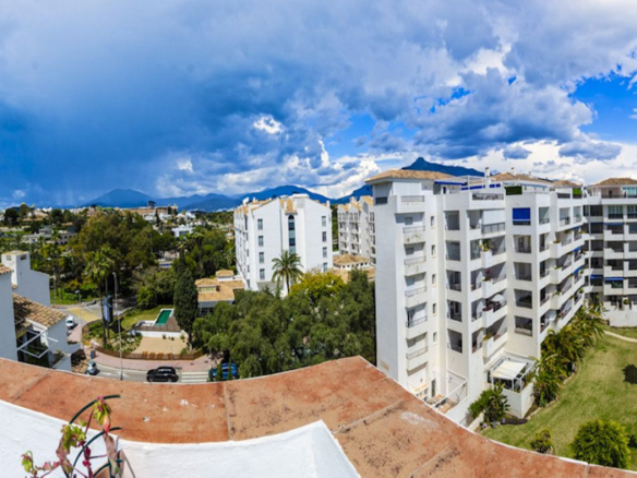 Penthouse in Puerto Banus – YC806496