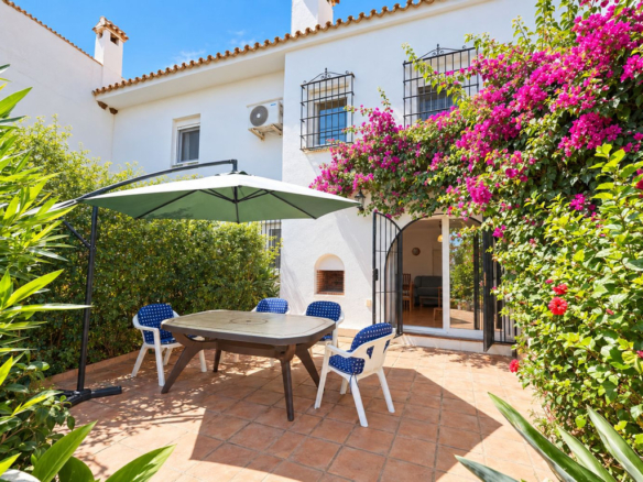Town House in Casares Playa – YC808402