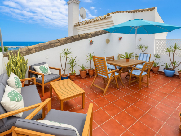Penthouse in La Duquesa – YC808434
