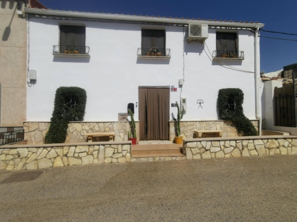 Town House in Huercal Overa – YC809419