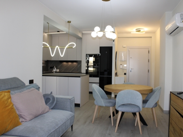 Apartment in Vélez-Málaga – YC810543
