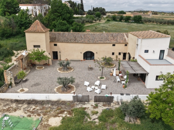 Commercial in Almansa – YC811338