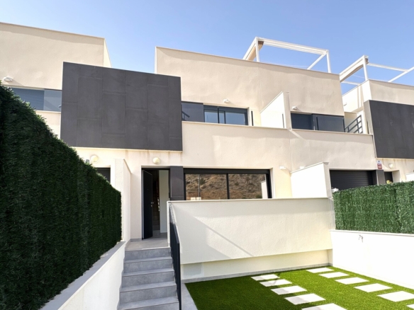Villa in Cox – YC815763