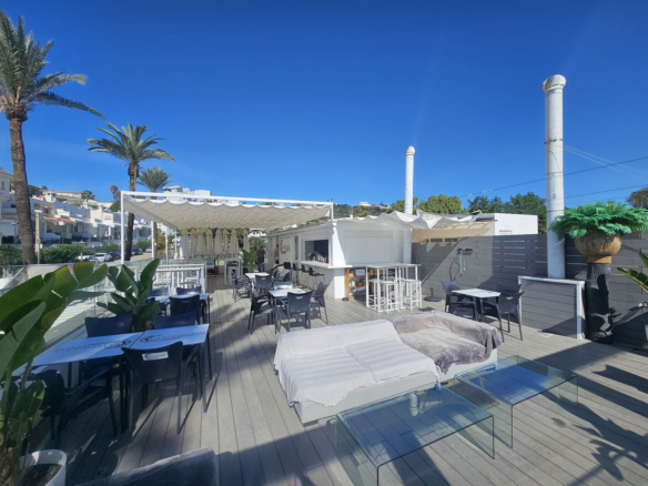 Commercial in Torreguadiaro – YC816693