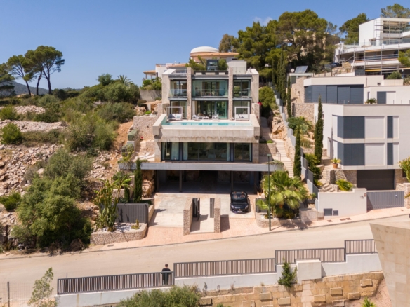 Villa in Canyamel – YC817525