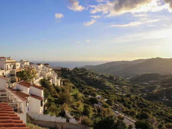 Apartment in Frigiliana – YC818149