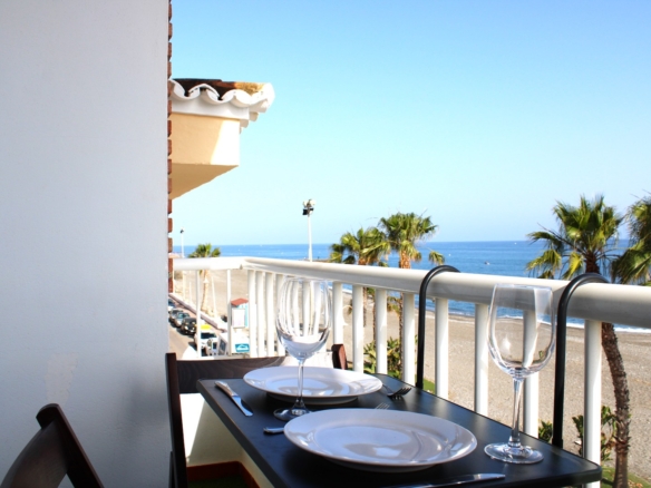 Apartment in Algarrobo Costa – YC818201