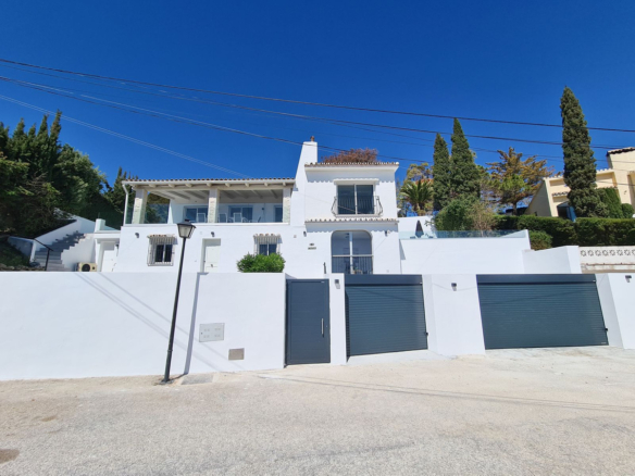 Villa in La Cala de Mijas – YC821917