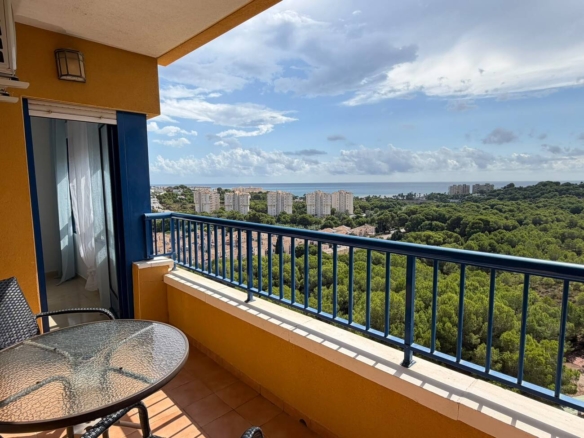 Apartment in Dehesa de Campoamor – YC822091