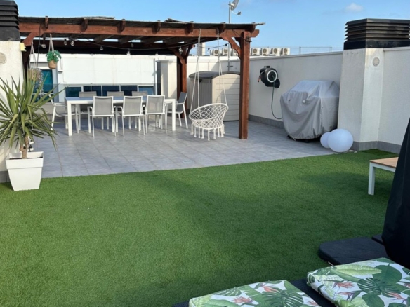 Apartment in San Pedro del Pinatar – YC822106